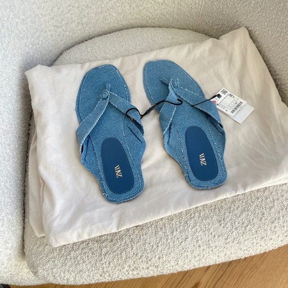 Zara Denim Slippers - Picture 1 of 3